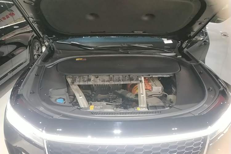 Used Li Auto ONE 2021 Extended-Range 6-Seater Version Engine Bay