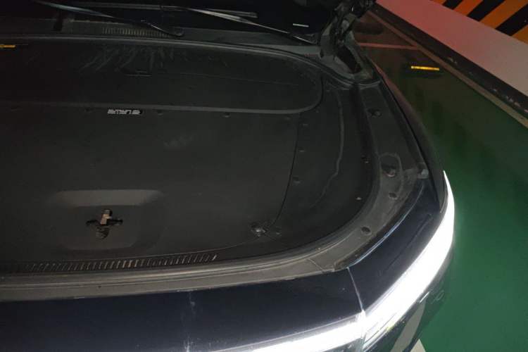 Used Li Auto ONE 2021 Extended-Range 6-Seater Version Engine Bay Left