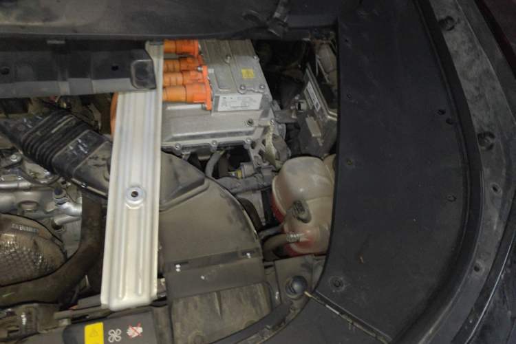 Used Li Auto ONE 2021 Extended-Range 6-Seater Version Engine Bay Left