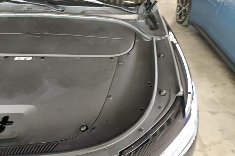 Used Li Auto ONE 2021 Extended-Range 6-Seater Version Engine Bay Left