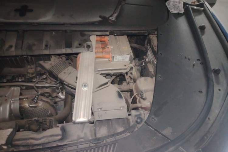 Used Li Auto ONE 2021 Extended-Range 6-Seater Version Engine Bay Left
