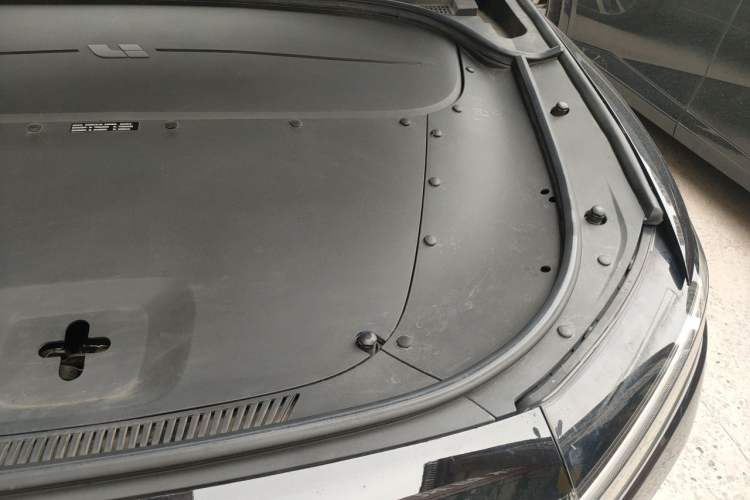 Used Li Auto ONE 2021 Extended-Range 6-Seater Version Engine Bay Left