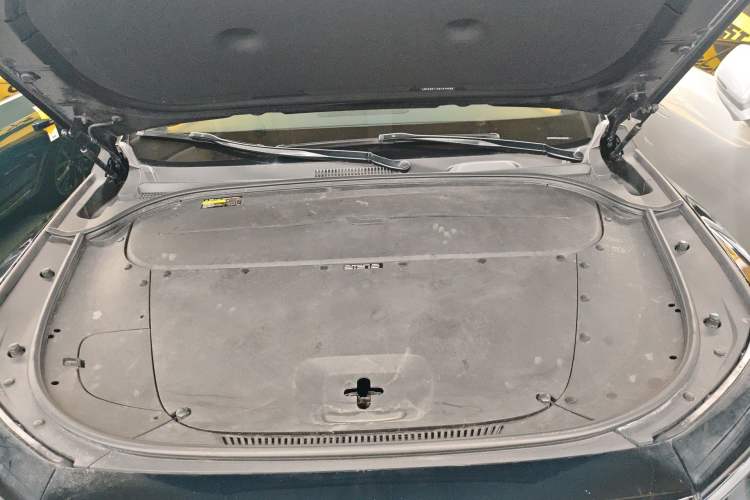 Used Li Auto ONE 2021 Extended-Range 6-Seater Version Engine Bay