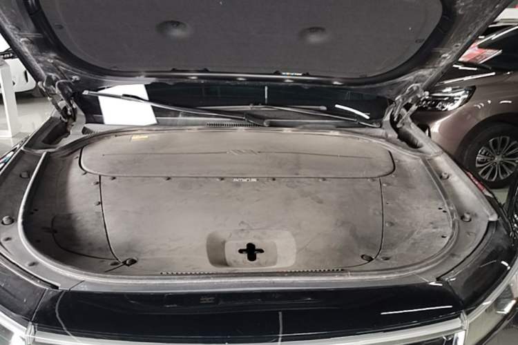 Used Li Auto ONE 2021 Extended-Range 6-Seater Version Engine Bay