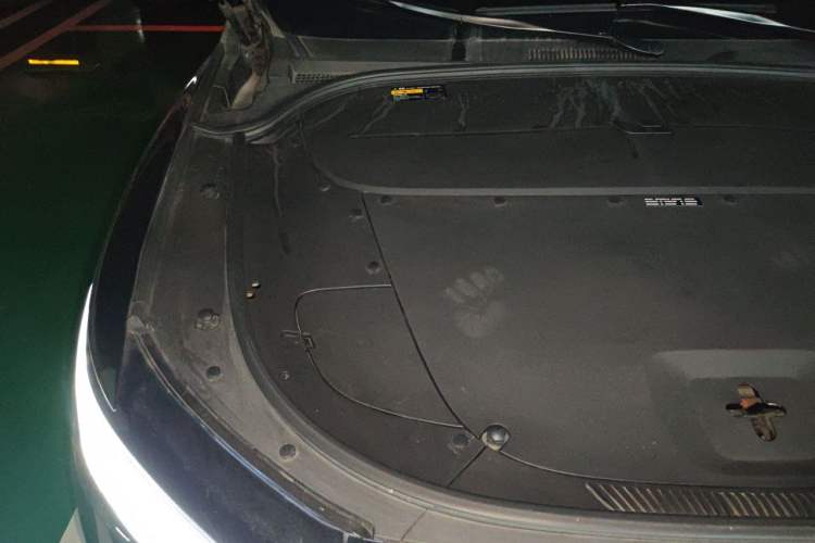 Used Li Auto ONE 2021 Extended-Range 6-Seater Version Engine Bay Right