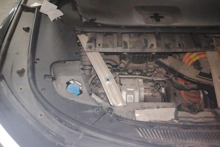 Used Li Auto ONE 2021 Extended-Range 6-Seater Version Engine Bay Right