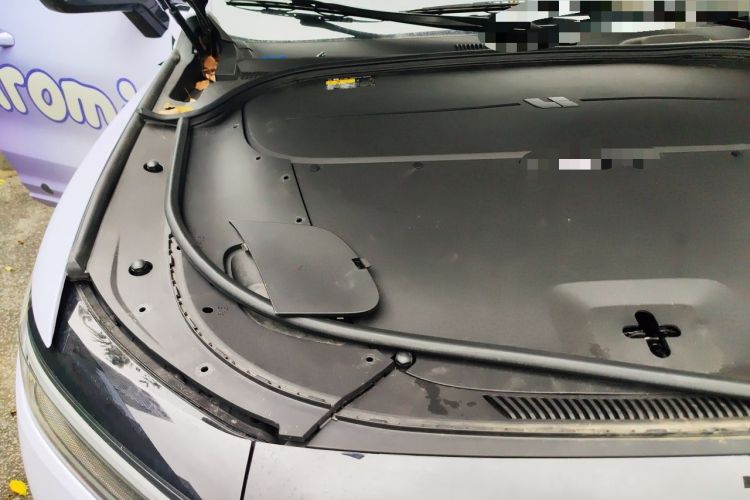 Used Li Auto ONE 2021 Extended-Range 6-Seater Version Engine Bay Right