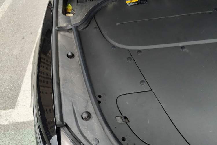 Used Li Auto ONE 2021 Extended-Range 6-Seater Version Engine Bay Right