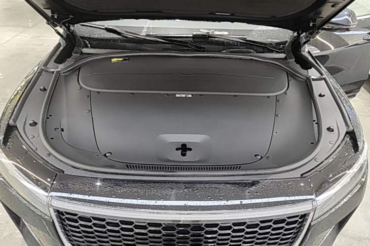 Used Li Auto ONE 2021 Extended-Range 6-Seater Version Engine Bay