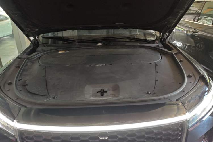 Used Li Auto ONE 2021 Extended-Range 6-Seater Version Engine Bay