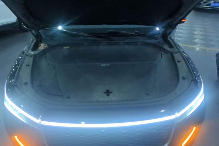 Used Li Auto ONE 2021 Extended-Range 6-Seater Version Engine Bay