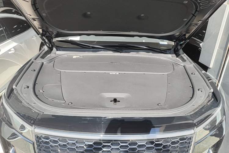 Used Li Auto ONE 2021 Extended-Range 6-Seater Version Engine Bay