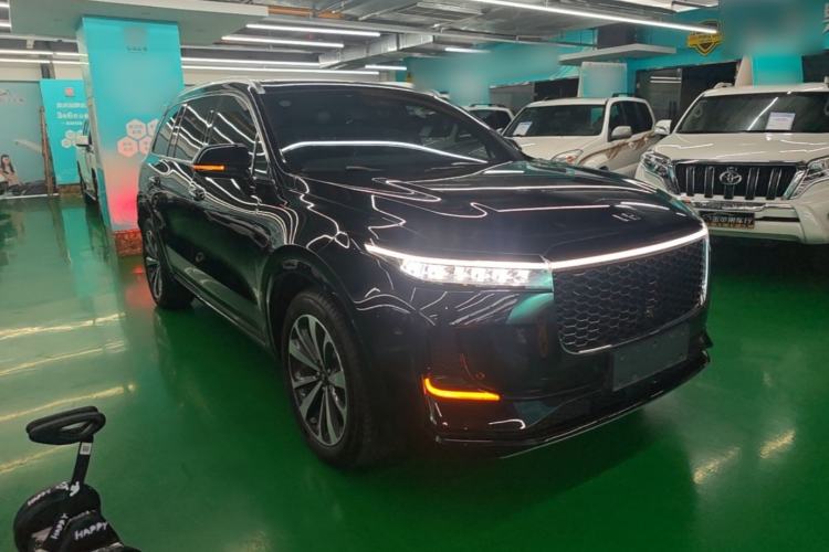 Used Li Auto ONE 2021 Extended-Range 6-Seater Version Exterior 1