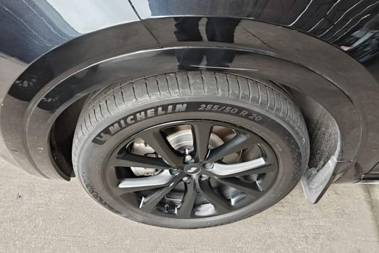 Used Li Auto ONE 2021 Extended-Range 6-Seater Version Exterior 1