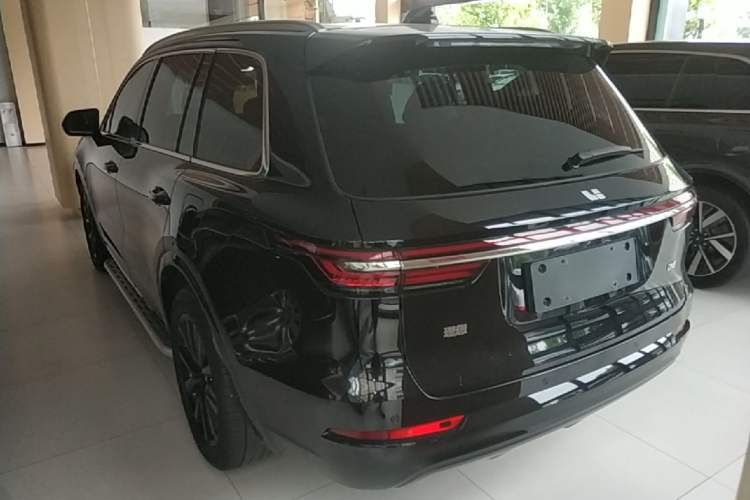 Used Li Auto ONE 2021 Extended-Range 6-Seater Version Exterior 2