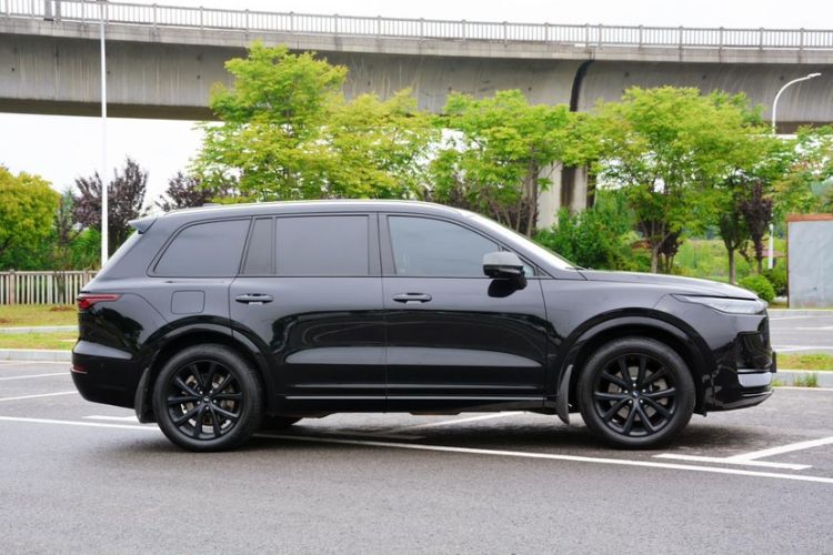 Used Li Auto ONE 2021 Extended-Range 6-Seater Version Exterior 2