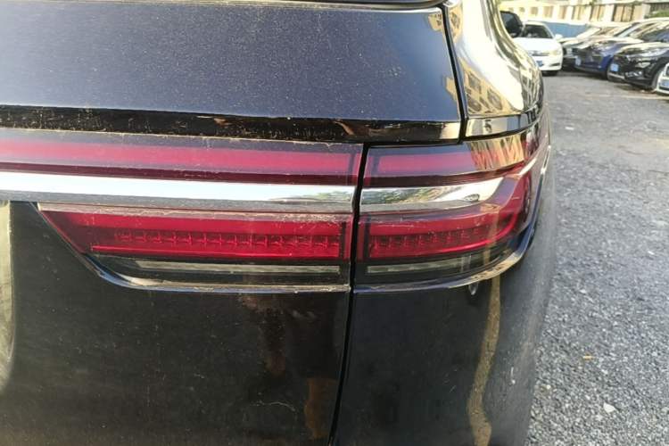 Used Li Auto ONE 2021 Extended-Range 6-Seater Version Exterior 3