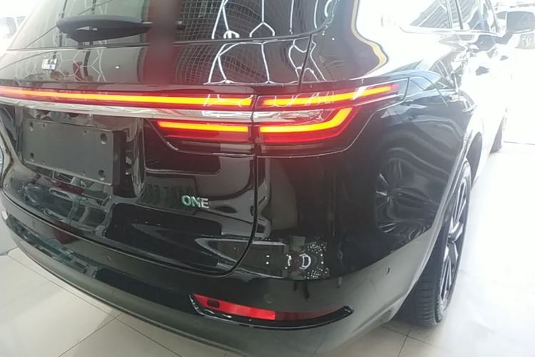 Used Li Auto ONE 2021 Extended-Range 6-Seater Version Exterior 3
