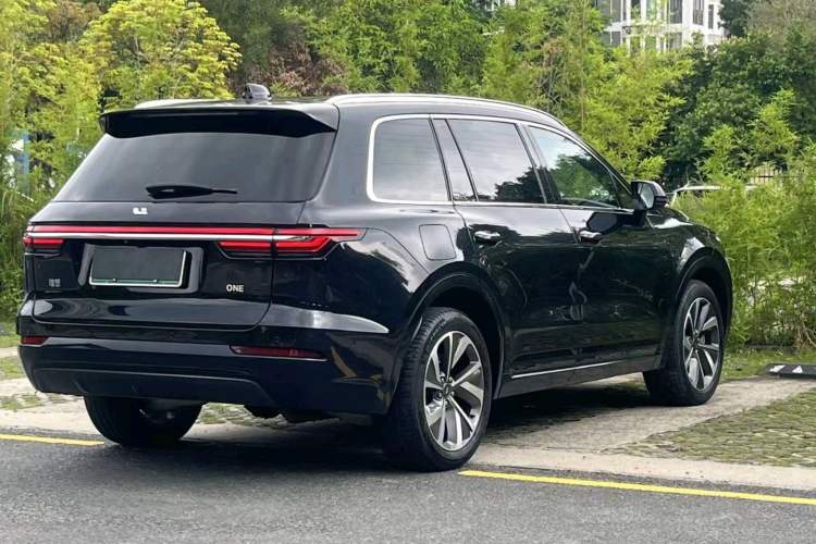 Used Li Auto ONE 2021 Extended-Range 6-Seater Version Exterior 3
