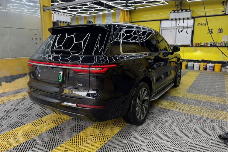 Used Li Auto ONE 2021 Extended-Range 6-Seater Version Exterior 4