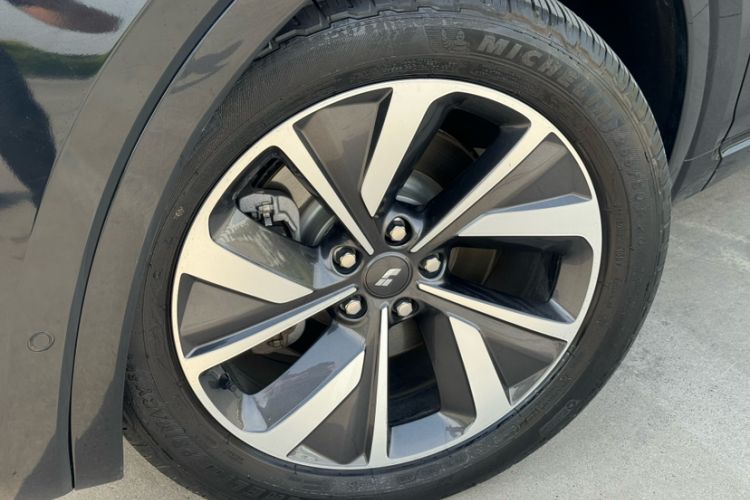 Used Li Auto ONE 2021 Extended-Range 6-Seater Version Exterior 5