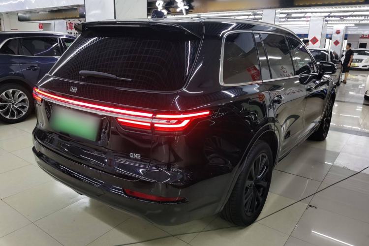 Used Li Auto ONE 2021 Extended-Range 6-Seater Version Exterior 5