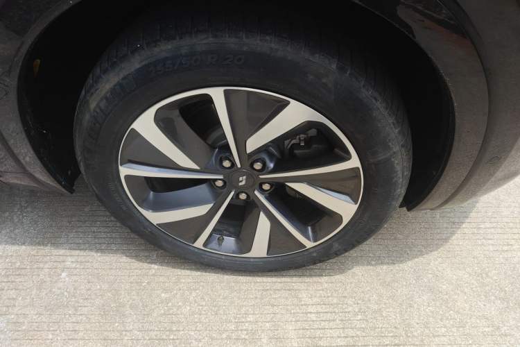 Used Li Auto ONE 2021 Extended-Range 6-Seater Version Exterior 7