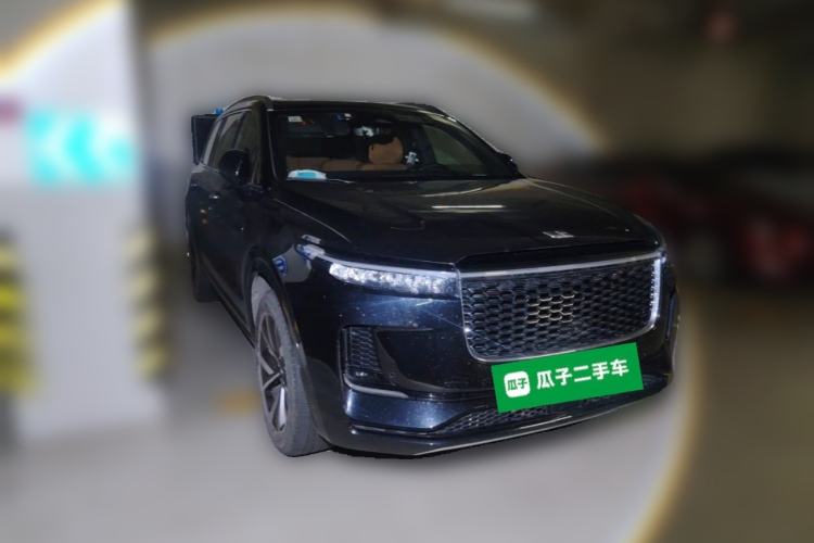 Used Li Auto ONE 2021 Extended-Range 6-Seater Version Front Right 45 Deg