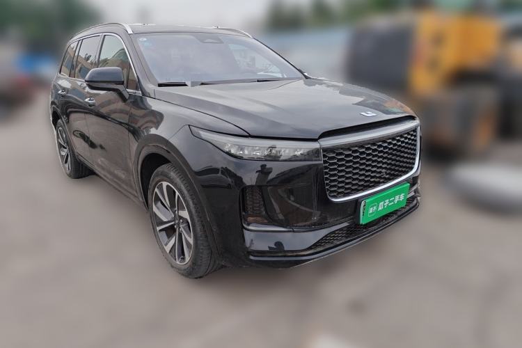 Used Li Auto ONE 2021 Extended-Range 6-Seater Version Front Right 45 Deg