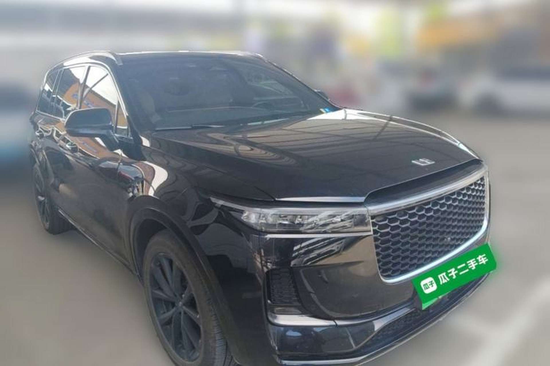 Used Li Auto ONE 2021 Extended-Range 6-Seater Version Front Right 45 Deg