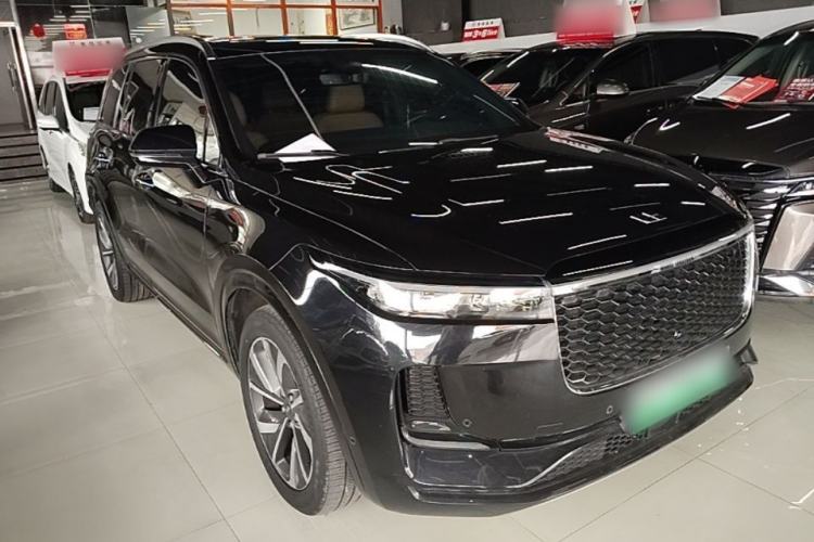 Used Li Auto ONE 2021 Extended-Range 6-Seater Version Front Right 45 Deg