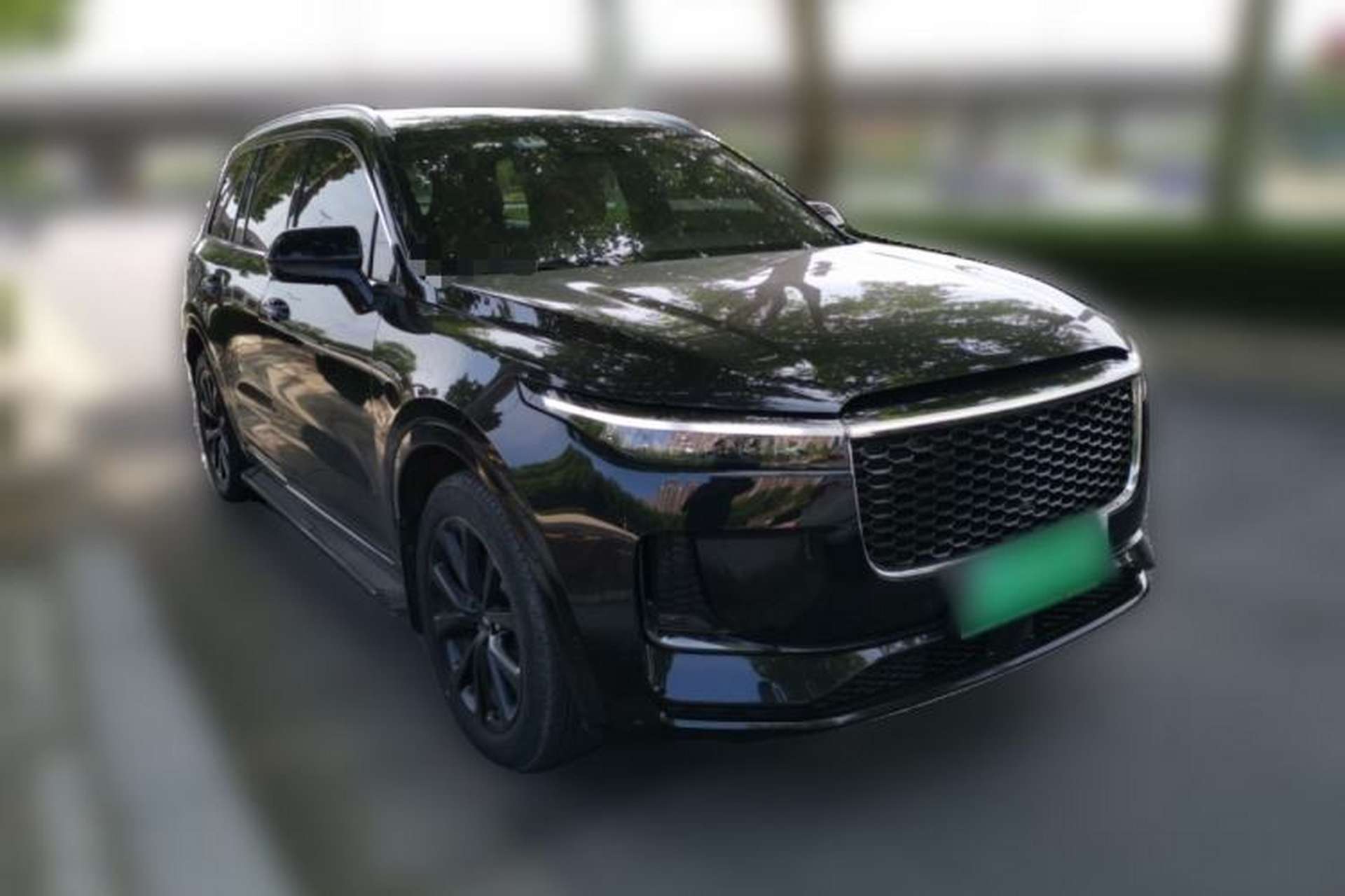 Used Li Auto ONE 2021 Extended-Range 6-Seater Version Front Right 45 Deg