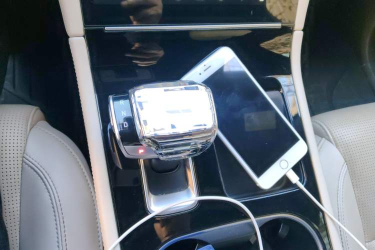 Used Li Auto ONE 2021 Extended-Range 6-Seater Version Gear Lever