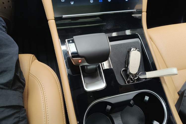 Used Li Auto ONE 2021 Extended-Range 6-Seater Version Gear Lever