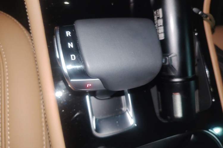Used Li Auto ONE 2021 Extended-Range 6-Seater Version Gear Lever