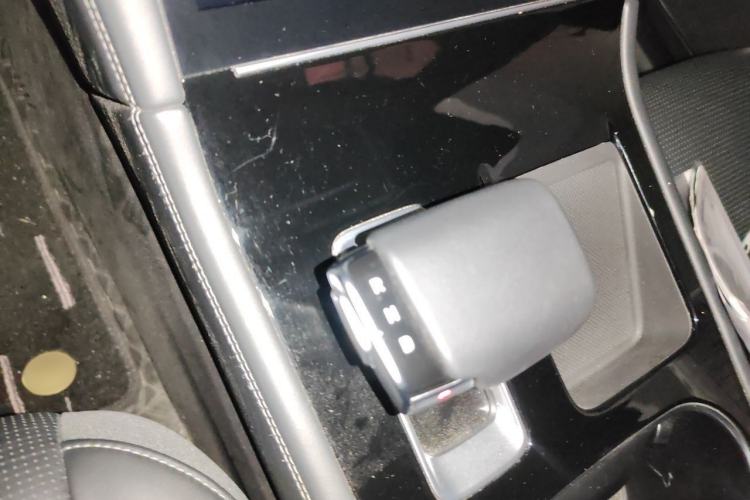 Used Li Auto ONE 2021 Extended-Range 6-Seater Version Gear Lever