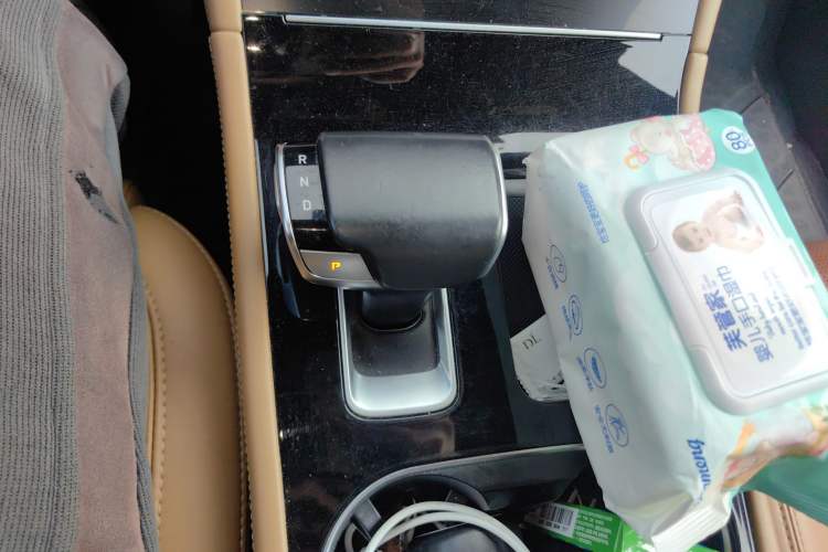 Used Li Auto ONE 2021 Extended-Range 6-Seater Version Gear Lever