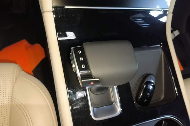Used Li Auto ONE 2021 Extended-Range 6-Seater Version Gear Lever