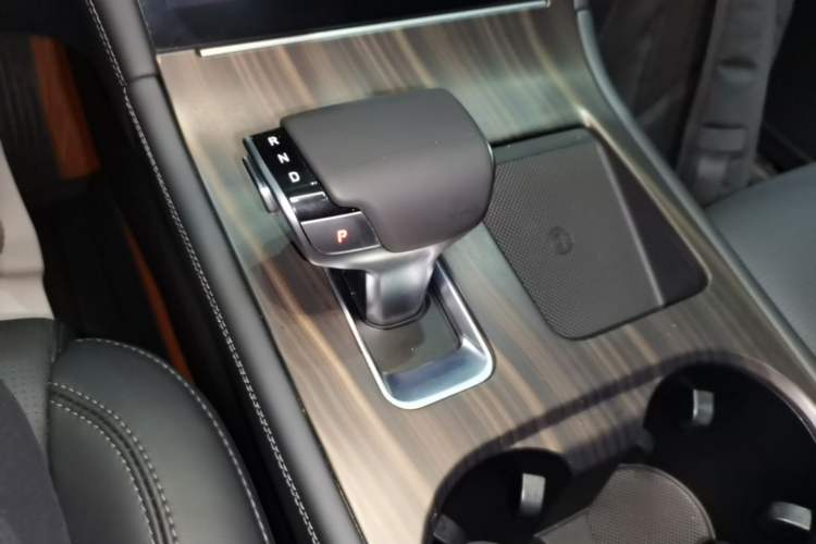 Used Li Auto ONE 2021 Extended-Range 6-Seater Version Gear Lever