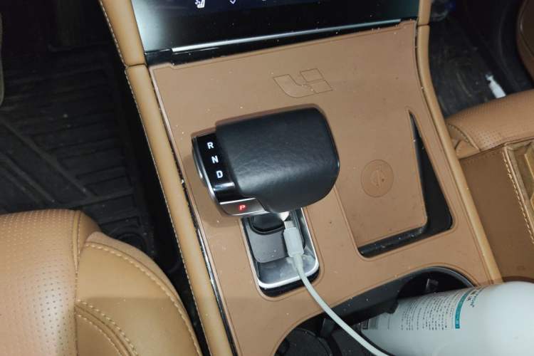 Used Li Auto ONE 2021 Extended-Range 6-Seater Version Gear Lever