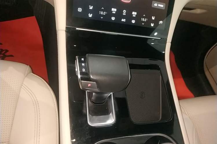 Used Li Auto ONE 2021 Extended-Range 6-Seater Version Gear Lever