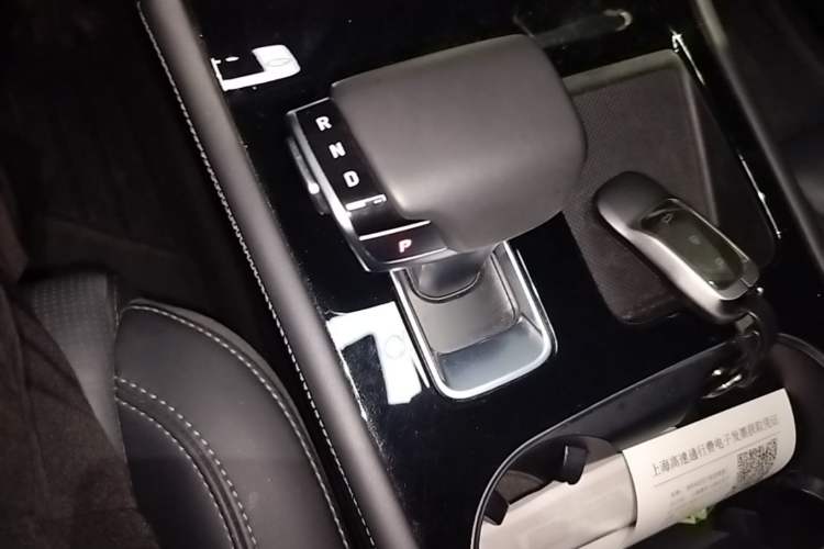 Used Li Auto ONE 2021 Extended-Range 6-Seater Version Gear Lever