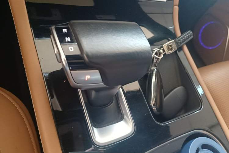 Used Li Auto ONE 2021 Extended-Range 6-Seater Version Gear Lever