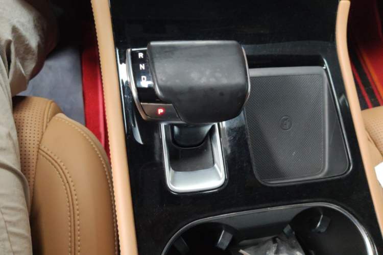 Used Li Auto ONE 2021 Extended-Range 6-Seater Version Gear Lever