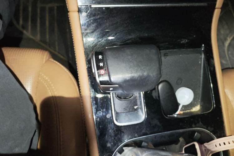 Used Li Auto ONE 2021 Extended-Range 6-Seater Version Gear Lever
