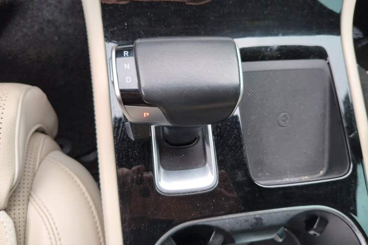Used Li Auto ONE 2021 Extended-Range 6-Seater Version Gear Lever