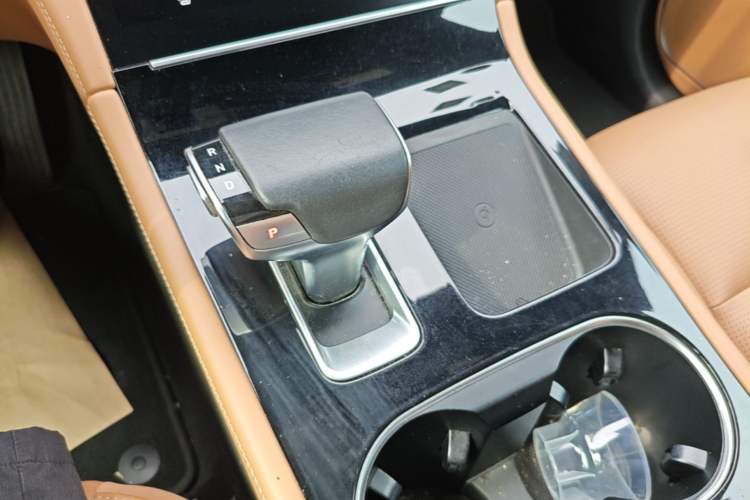 Used Li Auto ONE 2021 Extended-Range 6-Seater Version Gear Lever