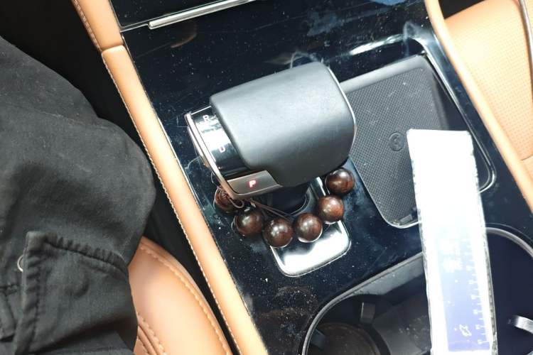 Used Li Auto ONE 2021 Extended-Range 6-Seater Version Gear Lever