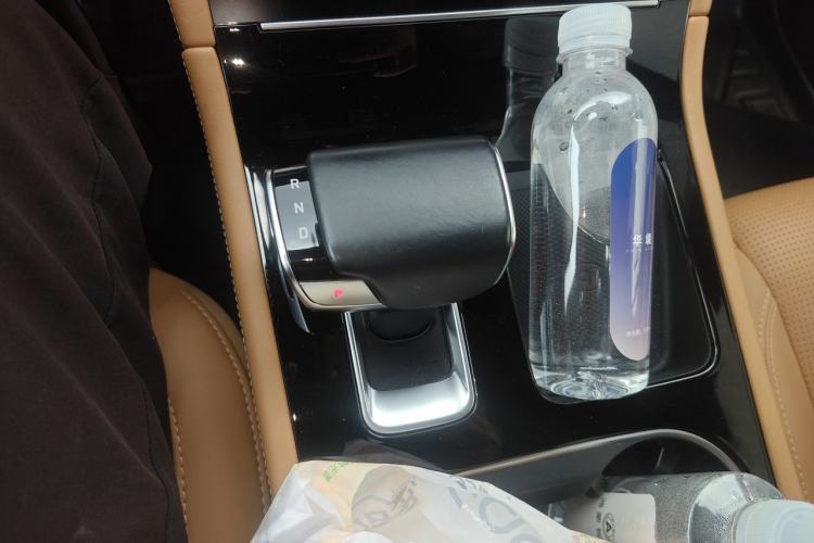 Used Li Auto ONE 2021 Extended-Range 6-Seater Version Gear Lever