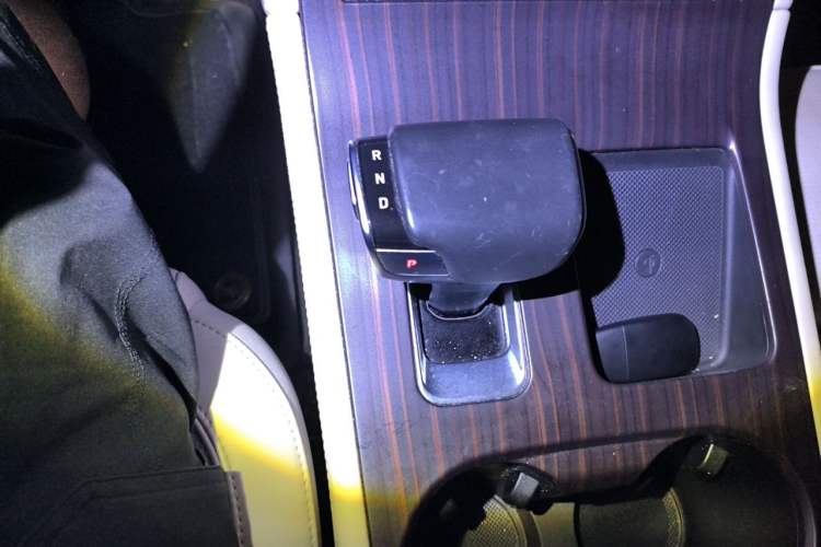 Used Li Auto ONE 2021 Extended-Range 6-Seater Version Gear Lever
